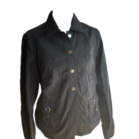 Dalia - Picture 4 of 4